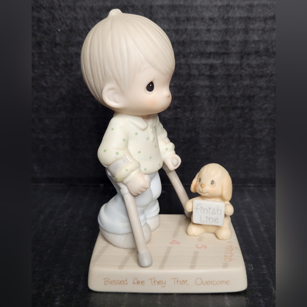 1987 Precious Moments Figurine Blessed Are They That Overcome # 115479